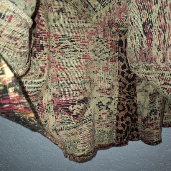 NWOT Soft Surroundings Leopard Mixed Pattern Button Down Shirt 1X Long Sleeve - Picture 7 of 7